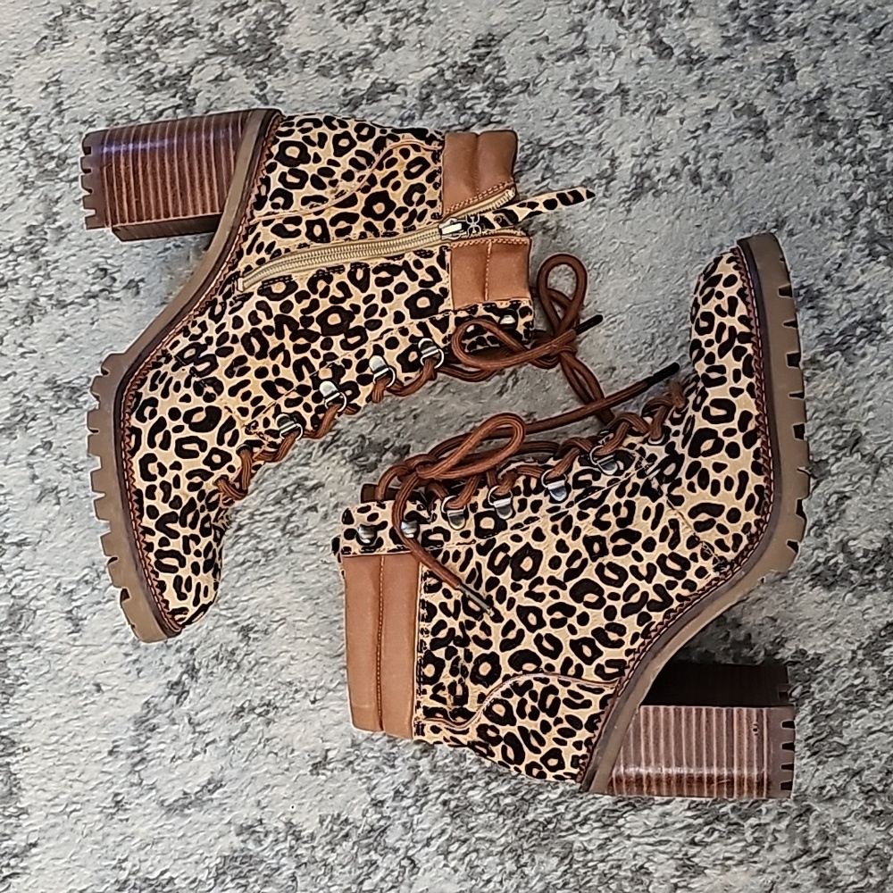 Sam Edelman Leopard Printed Calf Hair Boots w/ Leather Collar